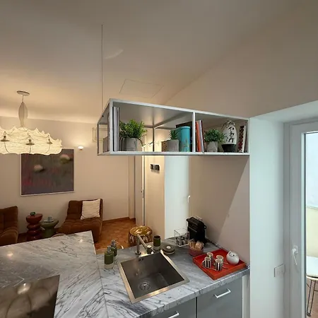 Apartment Smm Rom