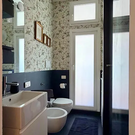 Apartment Smm